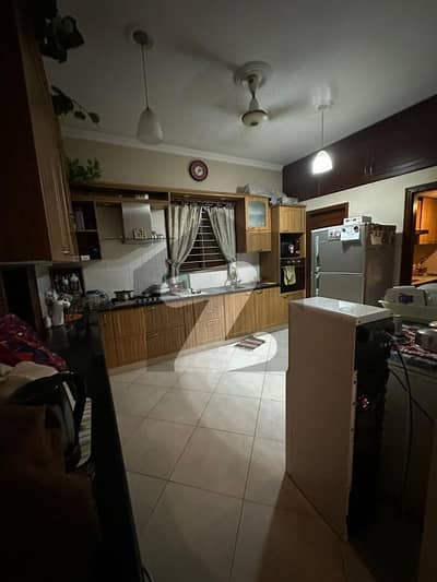 LIKE NEW 500 YARD UPPER PORTION FOR RENT IN DHA PHASE 1