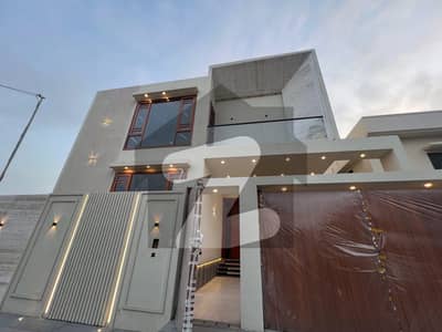 300 Yards Beautiful Bungalow Is Available For Sale