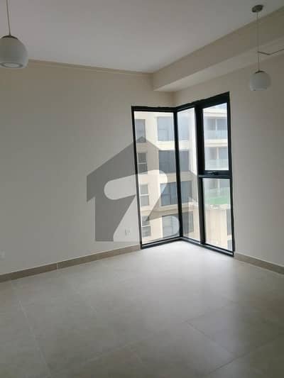 4-Bedrooms Apartment Available For Sale