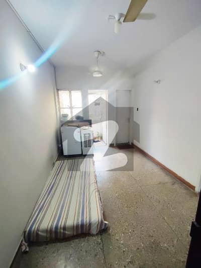 2 BED LOUNGE LEASED BANK LOAN APPLICABLE 2ND FLOOR WITHOUT LIFT BOUNDARY WALL CAR PARKING SECURITY SYSTEM 24 HOURS WATER GAS ELECTRICITY NEARBY HASAN SQUARE