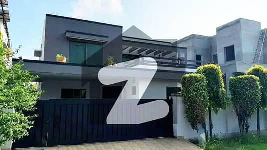 Beautiful Modern 1 Kanal House Available For Rent in DHA Phase 5