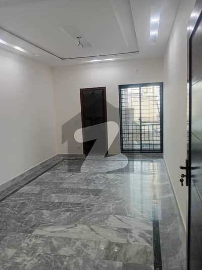 4 Marla 2nd Floor Portion For Office For Rent