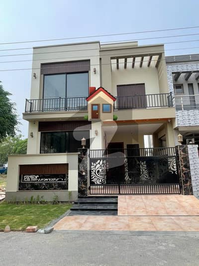 5 Marla Brand New Modern House