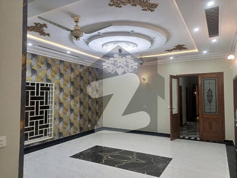 1KANAL NEW HOUSE FOR SALE