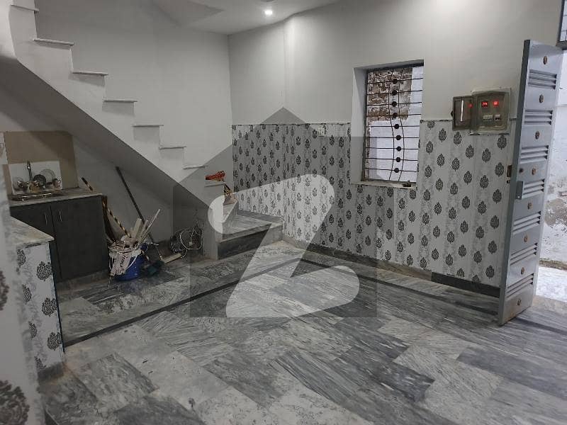 الفیصل ٹاؤن لاہور میں 3 کمروں کا 2 مرلہ مکان 65.0 لاکھ میں برائے فروخت۔ الفیصل ٹاؤن لاہور میں 3 کمروں کا 2 مرلہ مکان 65.0 لاکھ میں برائے فروخت۔