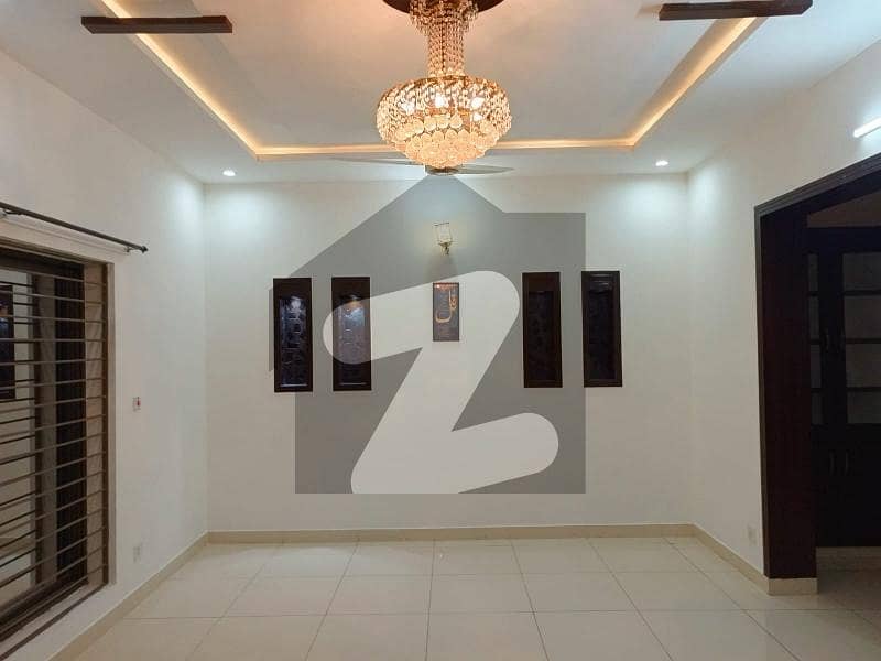 14 Marla upper portion available for rent 14 Marla upper portion available for rent
