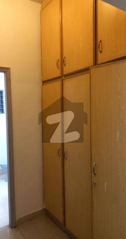 عسکری 10 عسکری,لاہور میں 4 کمروں کا 10 مرلہ مکان 5.5 کروڑ میں برائے فروخت۔ عسکری 10 عسکری,لاہور میں 4 کمروں کا 10 مرلہ مکان 5.5 کروڑ میں برائے فروخت۔