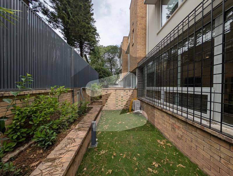 Fully Furnished House Is For Rent In G-6 Fully Furnished House Is For Rent In G-6