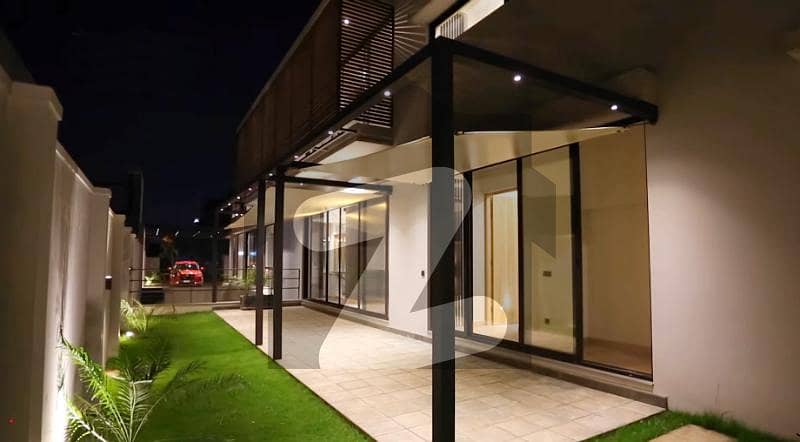 ایف ۔ 8 اسلام آباد میں 6 کمروں کا 1 کنال مکان 65.0 کروڑ میں برائے فروخت۔