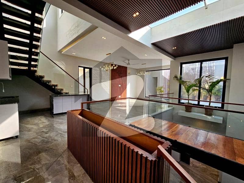 Modern Brand-New House With Swimming Pool And More