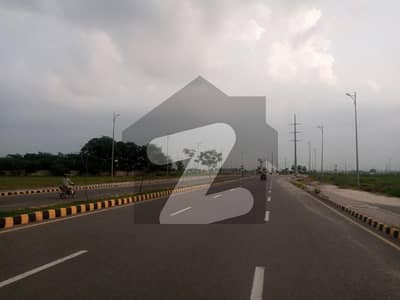 ڈی ایچ اے فیز9 پریزم - بلاک بی ڈی ایچ اے فیز9 پریزم,ڈی ایچ اے ڈیفینس,لاہور میں 1 کنال رہائشی پلاٹ 1.85 کروڑ میں برائے فروخت۔ ڈی ایچ اے فیز9 پریزم - بلاک بی ڈی ایچ اے فیز9 پریزم,ڈی ایچ اے ڈیفینس,لاہور میں 1 کنال رہائشی پلاٹ 1.85 کروڑ میں برائے فروخت۔