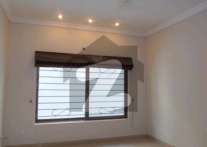 Lower Portion Is Available For Rent In I-8 Lower Portion Is Available For Rent In I-8