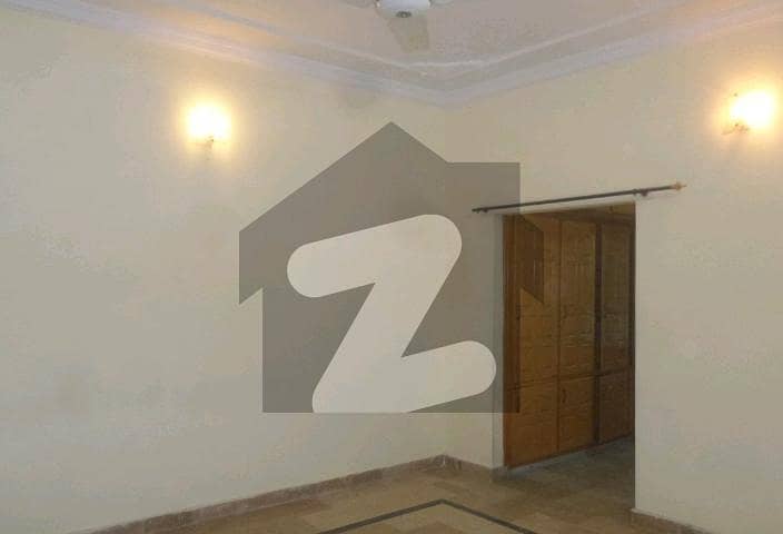 14 Marla Upper Portion In I-8/3 14 Marla Upper Portion In I-8/3