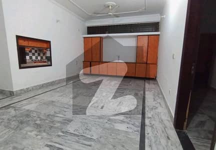 Lower Portion Of 12 Marla Available For rent In I-8/3