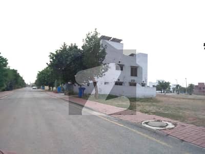 8 Marla Plot For Sale, 225, Level Plot