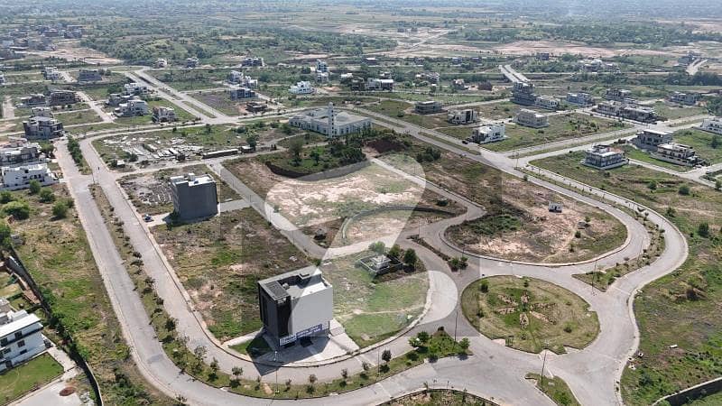 پارک انکلیو 1 پارک انکلیو,اسلام آباد میں 1 کنال رہائشی پلاٹ 4.75 کروڑ میں برائے فروخت۔ پارک انکلیو 1 پارک انکلیو,اسلام آباد میں 1 کنال رہائشی پلاٹ 4.75 کروڑ میں برائے فروخت۔