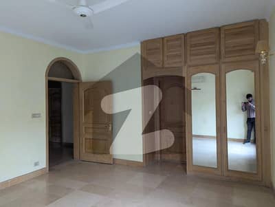 FOR SALE 666 SqYard Renovated Double Storey House Available In F_7/4