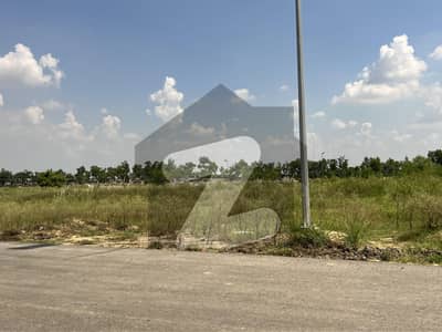 14 Marla Plot Available For Sale Near With Park & Main Boulevard In Shalimar Town