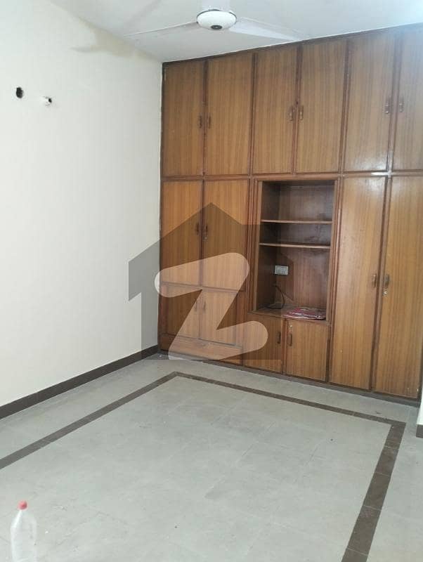 10 MARLA FULL HOUSE FOR RENT 10 MARLA FULL HOUSE FOR RENT