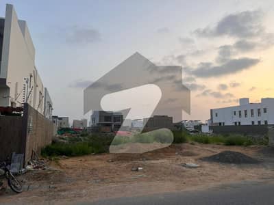 ڈی ایچ اے فیز 8 ڈی ایچ اے ڈیفینس,کراچی میں 2 کنال رہائشی پلاٹ 15.5 کروڑ میں برائے فروخت۔