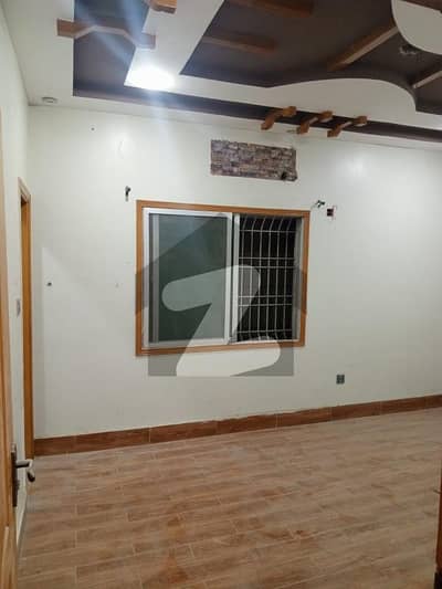 2 bed terrace 3rd floor
