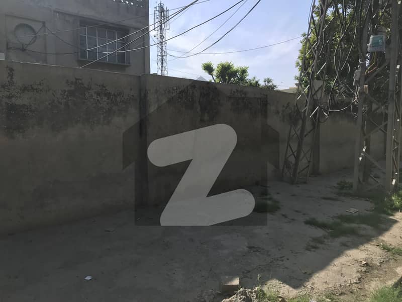 Main Highway Plot For Sale Main Highway Plot For Sale