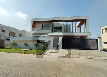 1 Kanal Contemporary 5 Bed House A Masterpiece In Lake City