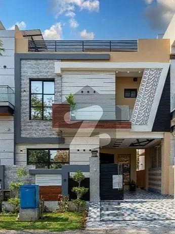 Perfect 5 Marla Modern Design House for Sale in DHA 9 Town Block B