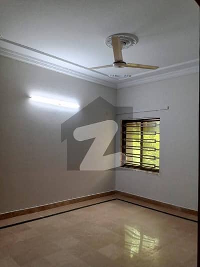 Beautiful Appartment For Sale In G11 Mai Ibne Sina