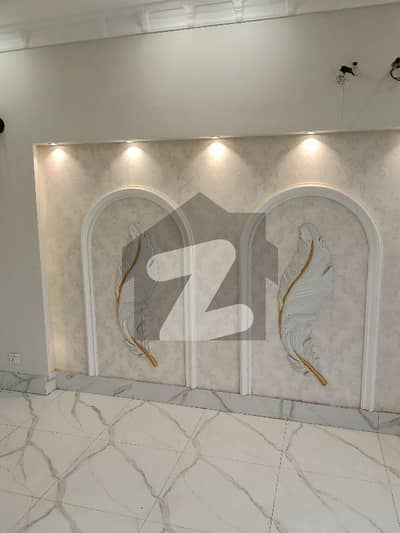 5 MARLA 4 BED BRAND NEW HOUSE IN M7b
