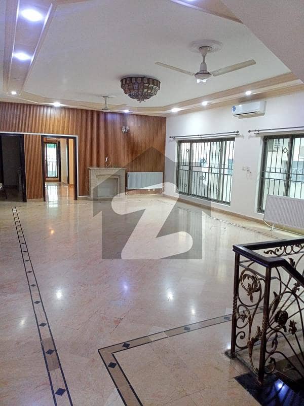 Triple Storey House For Rent F-10