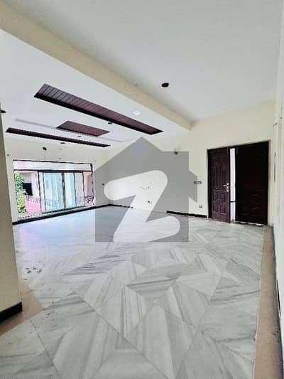 Like A Brand New Upper Portion For Family Or Silent Office