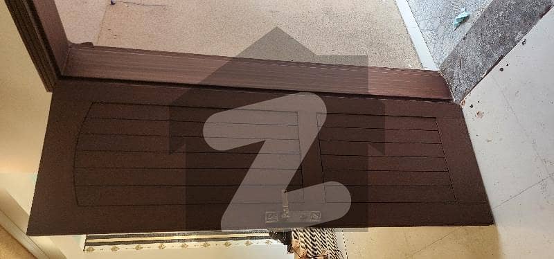 گلشنِ لاہور لاہور میں 5 کمروں کا 5 مرلہ مکان 2.25 کروڑ میں برائے فروخت۔ گلشنِ لاہور لاہور میں 5 کمروں کا 5 مرلہ مکان 2.25 کروڑ میں برائے فروخت۔