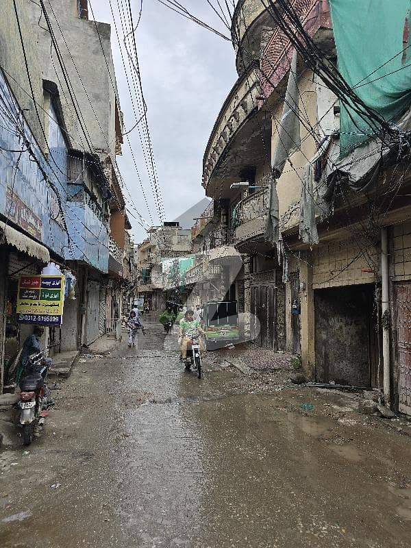 دھوک نجو راولپنڈی میں 5 کمروں کا 3 مرلہ مکان 1.5 کروڑ میں برائے فروخت۔