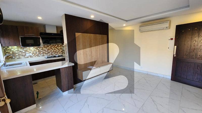 ریور لوفٹ بحریہ ٹاؤن راولپنڈی,راولپنڈی میں 2 کمروں کا 8 مرلہ فلیٹ 2.6 کروڑ میں برائے فروخت۔ ریور لوفٹ بحریہ ٹاؤن راولپنڈی,راولپنڈی میں 2 کمروں کا 8 مرلہ فلیٹ 2.6 کروڑ میں برائے فروخت۔