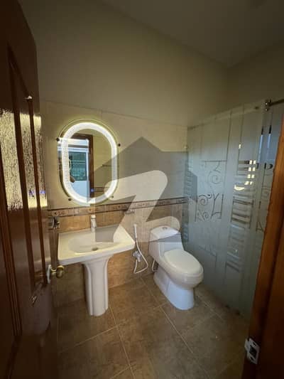 Ground Floor Portion For Rent