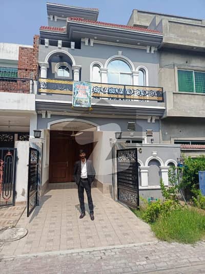 3.5 Marla House For Sale in Dream garden