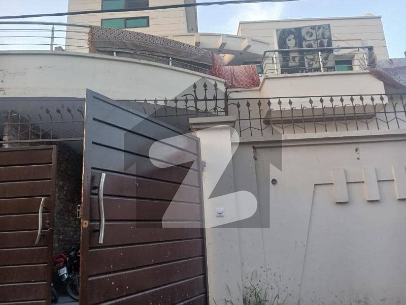 13 Marla House In Satellite Town, New Shalimar Colony