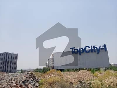 ٹاپ سٹی 1 اسلام آباد میں 1 کنال رہائشی پلاٹ 1.7 کروڑ میں برائے فروخت۔