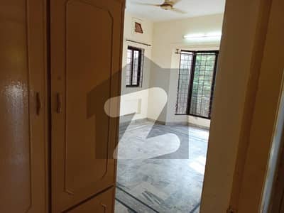 F-11 Islamabad | 1 Kanal Upper Portion | 4 Bed + Huge Terrace | 160K
