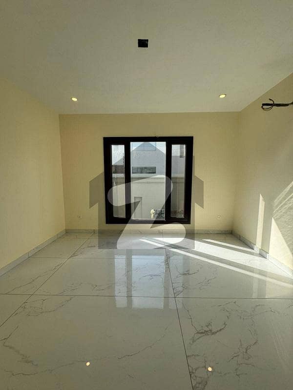 عامر خسرو کراچی میں 5 کمروں کا 1 کنال دفتر 7.0 لاکھ میں کرایہ پر دستیاب ہے۔ عامر خسرو کراچی میں 5 کمروں کا 1 کنال دفتر 7.0 لاکھ میں کرایہ پر دستیاب ہے۔