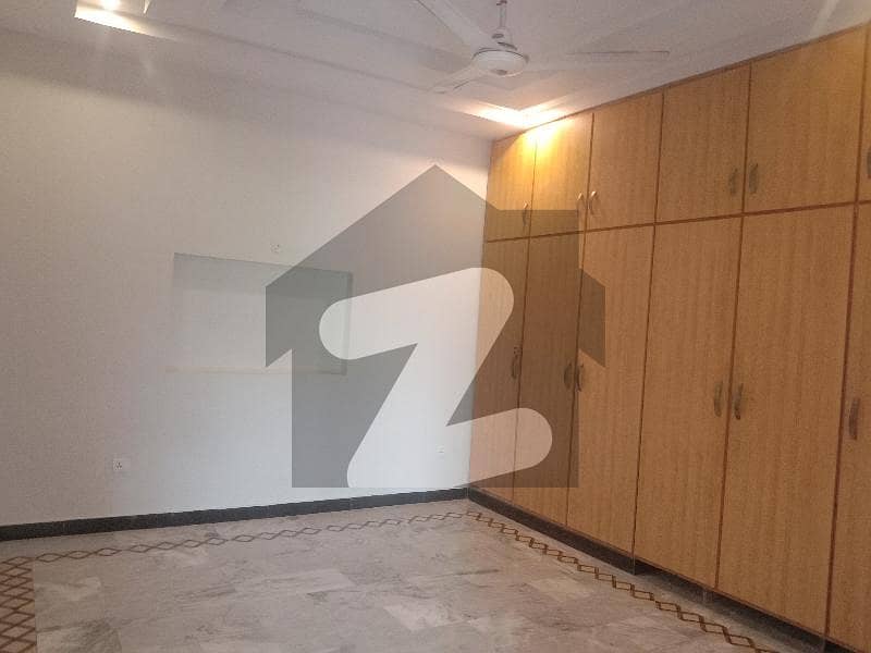 35x70 Upper Portion For Rent