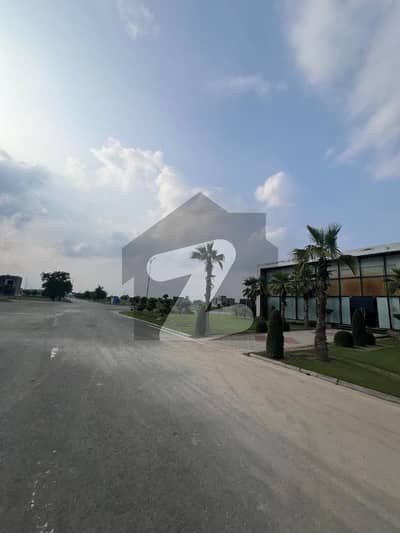 20 MARLA RESIDENTIAL PLOT FOR SALE WITH POSSESSION @ MAIN 80 FEET ROAD IN NEW LAHORE CITY PHASE 4