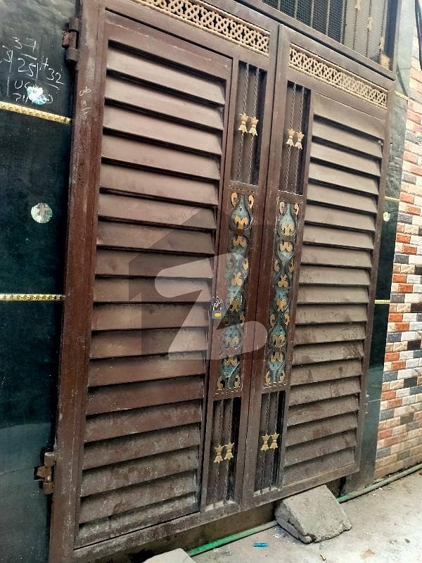 باغبانپورہ لاہور میں 3 کمروں کا 2 مرلہ مکان 70.0 لاکھ میں برائے فروخت۔ باغبانپورہ لاہور میں 3 کمروں کا 2 مرلہ مکان 70.0 لاکھ میں برائے فروخت۔