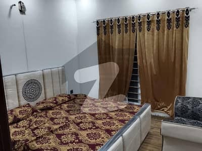 پام ولاز مین کینال بینک روڈ,لاہور میں 2 کمروں کا 5 مرلہ فلیٹ 45.0 ہزار میں کرایہ پر دستیاب ہے۔