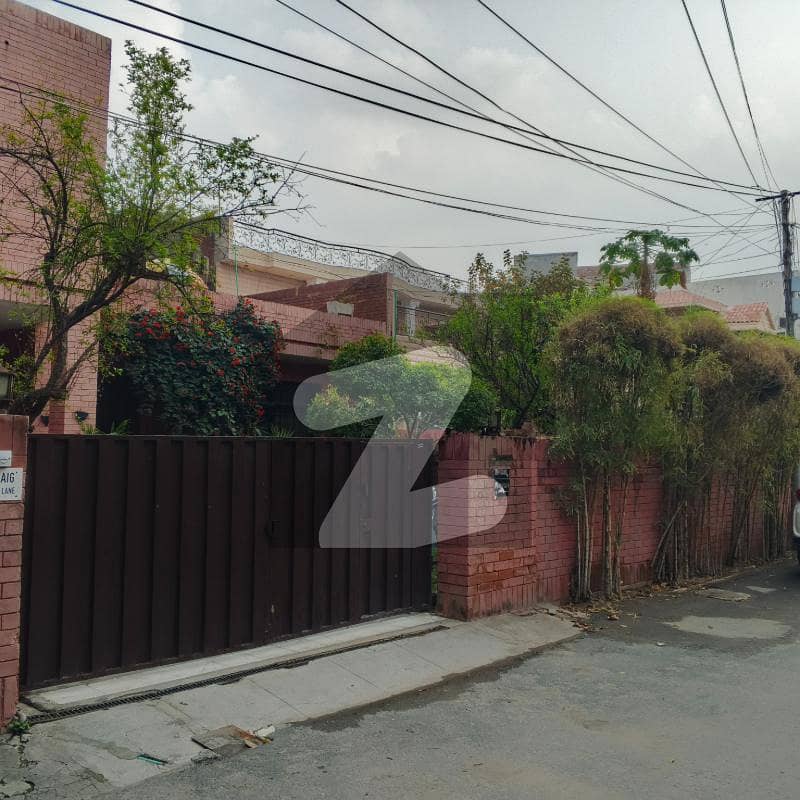 گلبرگ 2 گلبرگ,لاہور میں 6 کمروں کا 18 مرلہ مکان 9.0 کروڑ میں برائے فروخت۔