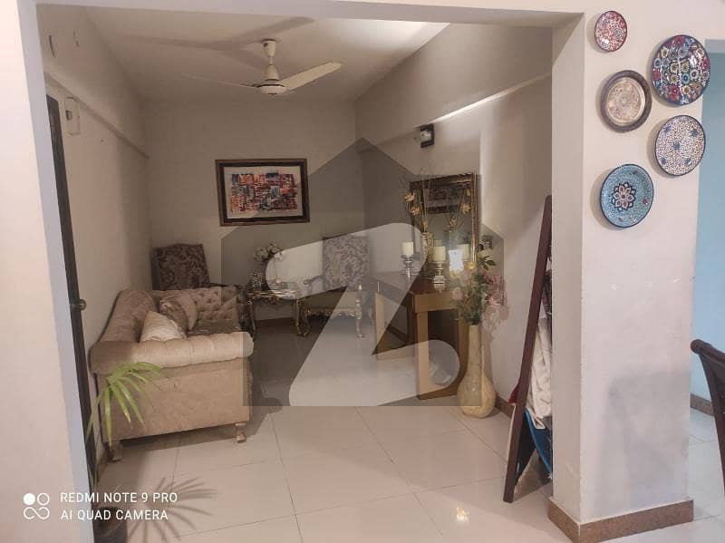 ڈی ایچ اے فیز 6 ڈی ایچ اے ڈیفینس,کراچی میں 3 کمروں کا 5 مرلہ فلیٹ 90.0 ہزار میں کرایہ پر دستیاب ہے۔ ڈی ایچ اے فیز 6 ڈی ایچ اے ڈیفینس,کراچی میں 3 کمروں کا 5 مرلہ فلیٹ 90.0 ہزار میں کرایہ پر دستیاب ہے۔