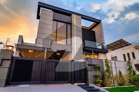 "Charming 3-Bedroom 5 Marla House in DHA Modern Comfort with Stylish Finishes"