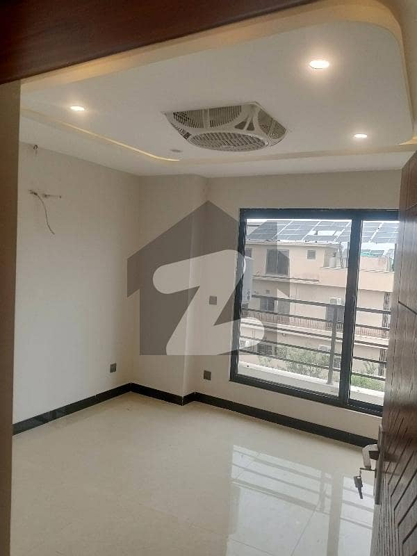 Flat For Rent Flat For Rent