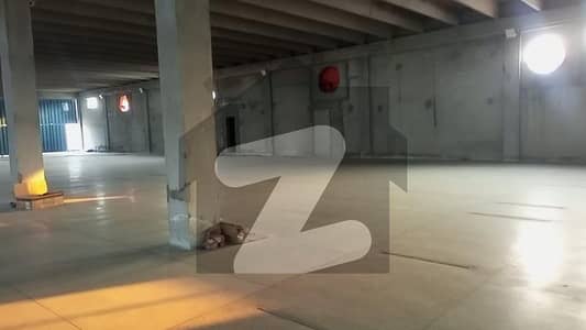 Prime 30,000 Square Feet Warehouse Ample Parking M3-Industrial Zone, Faisalabad Prime 30,000 Square Feet Warehouse Ample Parking M3-Industrial Zone, Faisalabad